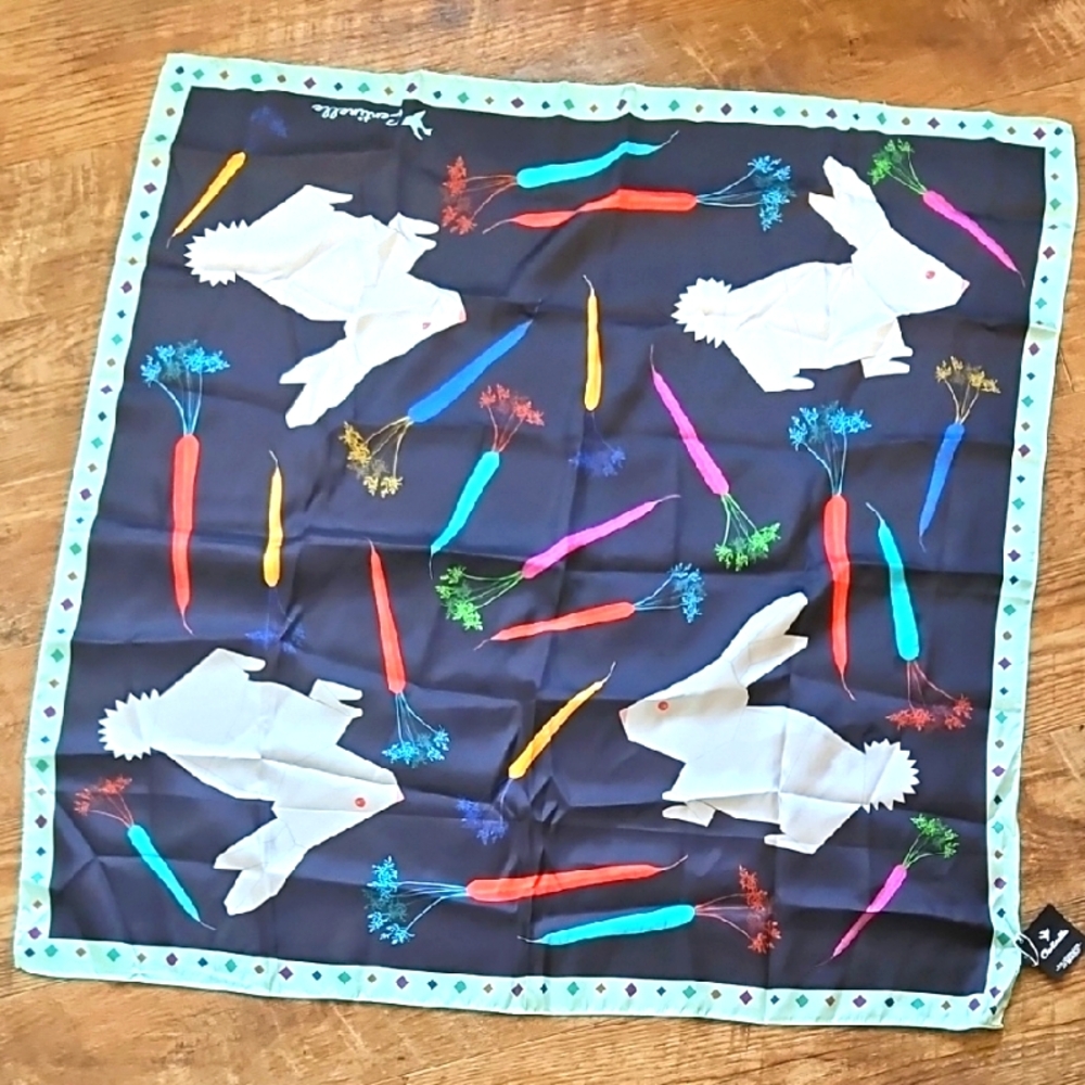 100% Silk Centinelle Scarf